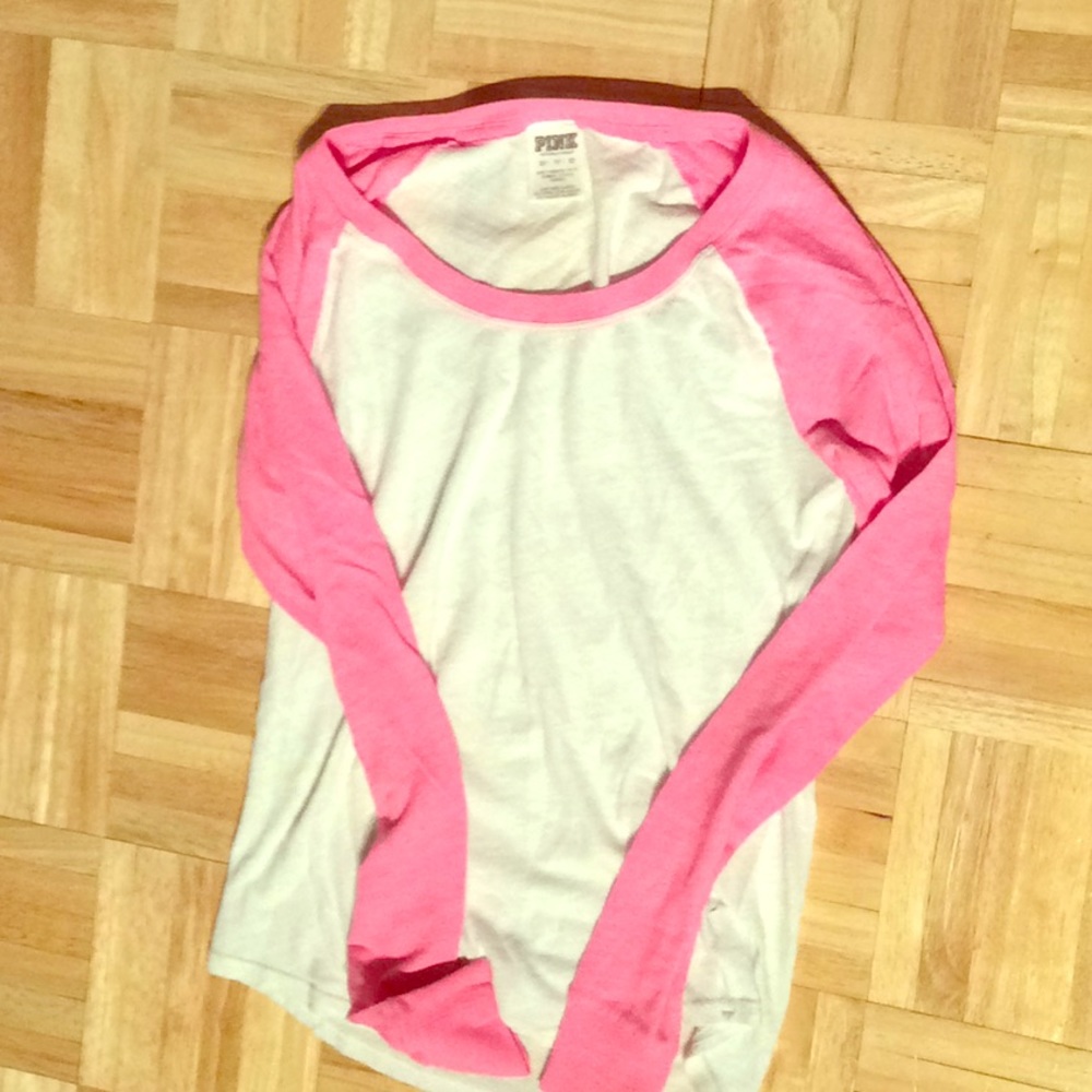 White and pink long sleeve shirt. PINK💕💕💕